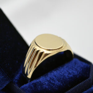 Gold Signet