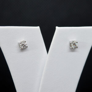Diamond Studs V